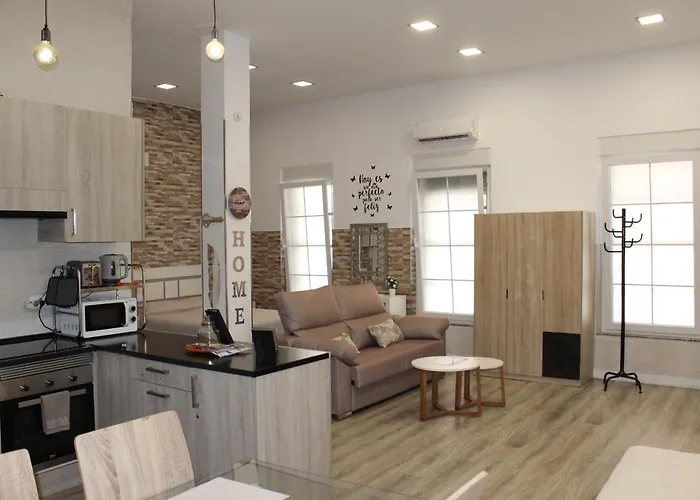 Estupendo Loft Plaza De Toros لقنت